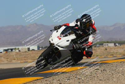 media/Oct-08-2022-SoCal Trackdays (Sat) [[1fc3beec89]]/Turn 9 Inside (10am)/